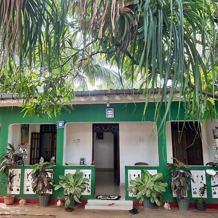 Alass Ga For Pets Lovers Trincomalee Extérieur photo