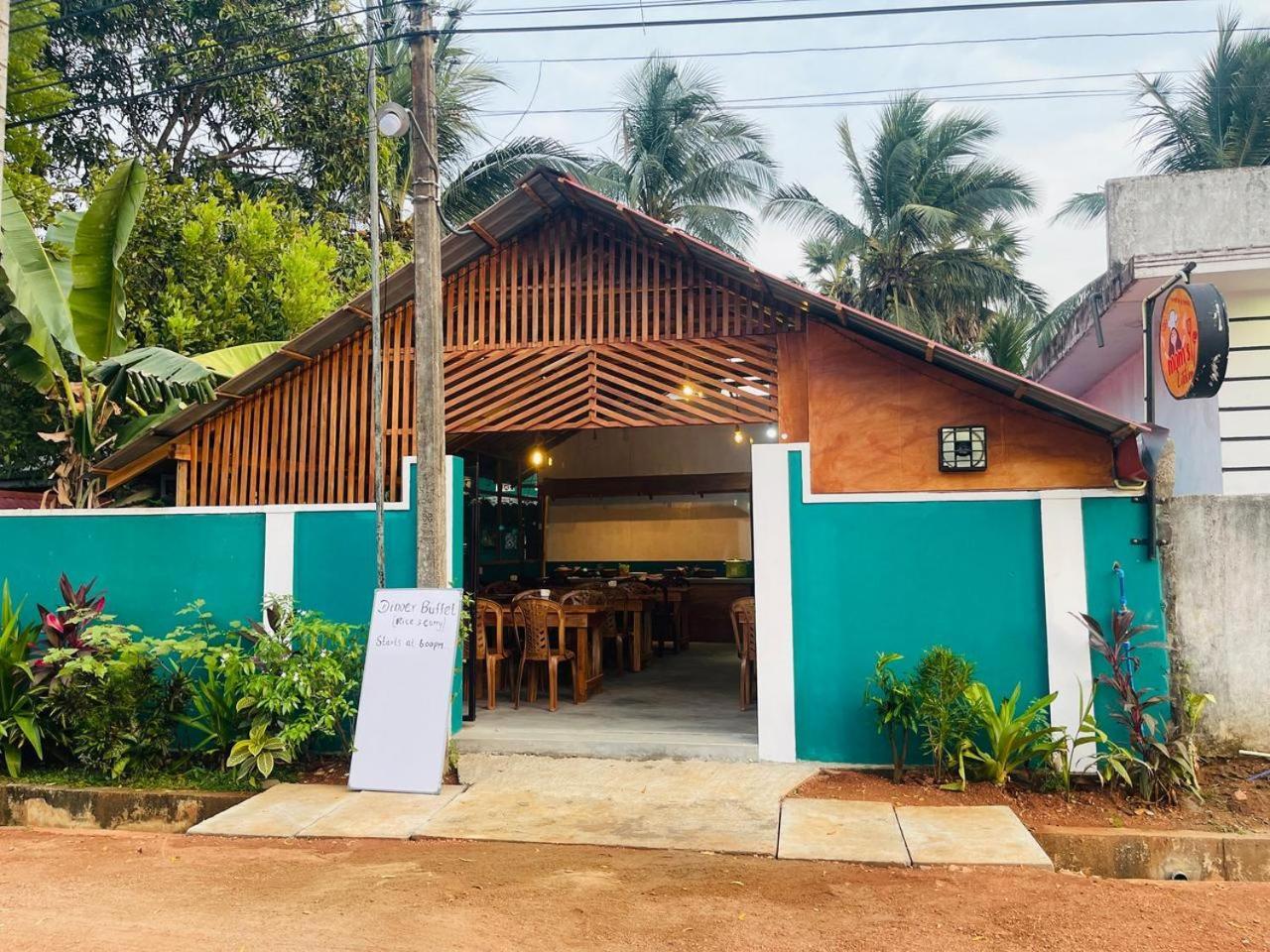 Alass Ga For Pets Lovers Trincomalee Extérieur photo